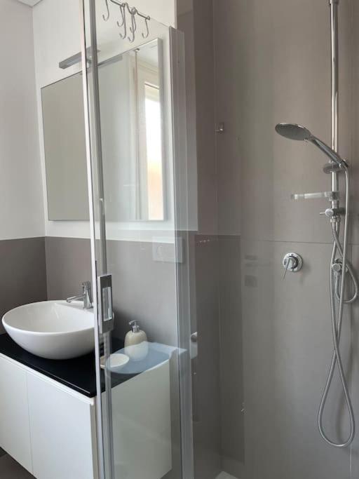 Suite De Rolandis Cin Itoo5Oo5C22Cdbezny Asti Exteriör bild